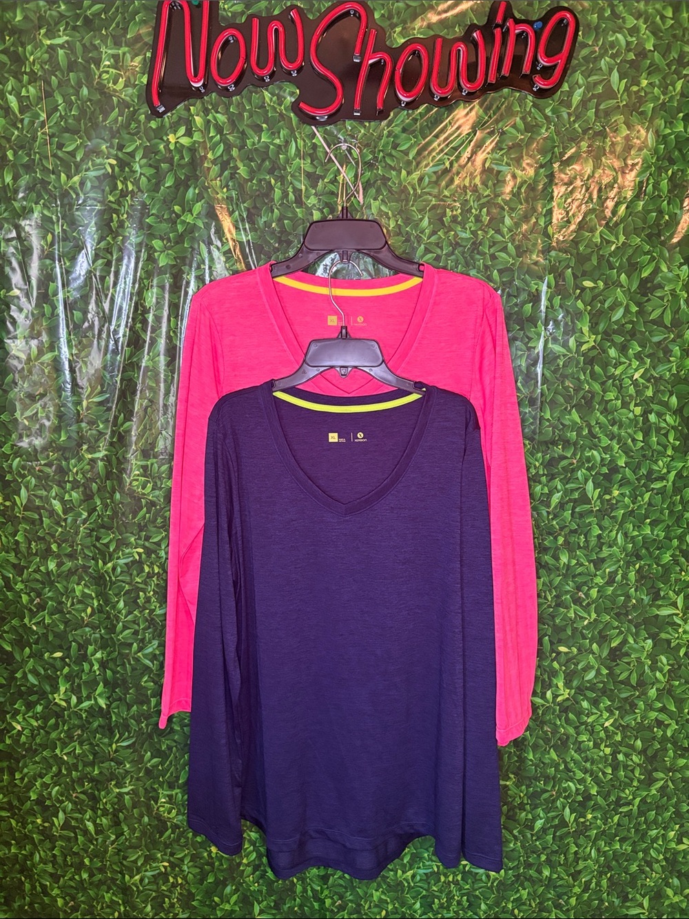 Xersion Women's V-Neck Long Sleeve Top - Pink & Navy 2 pack